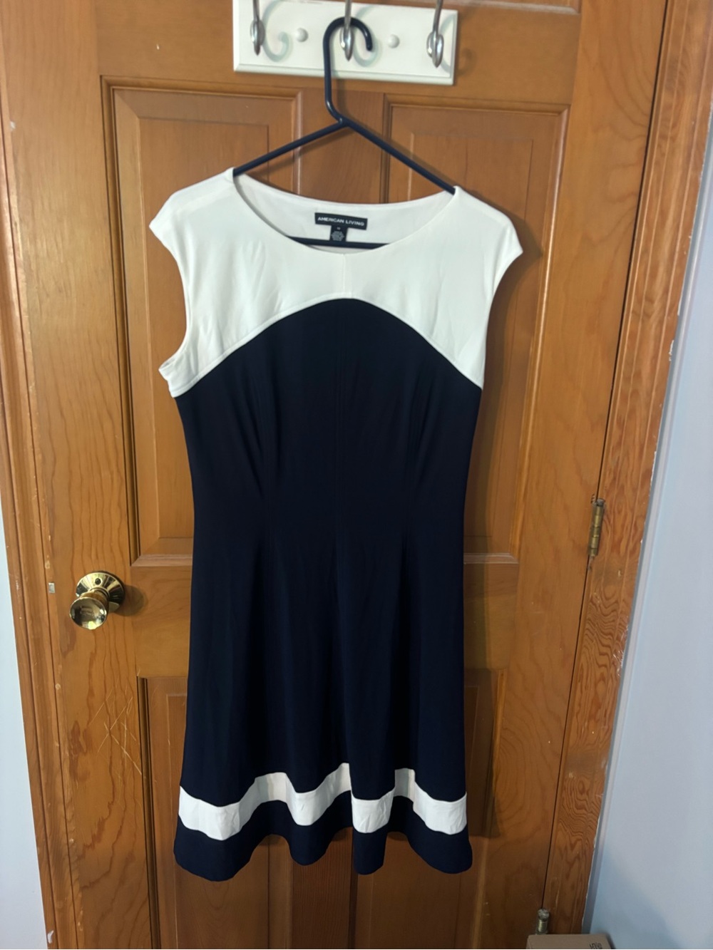 American Living Size 12 Flowy Tank Dress
